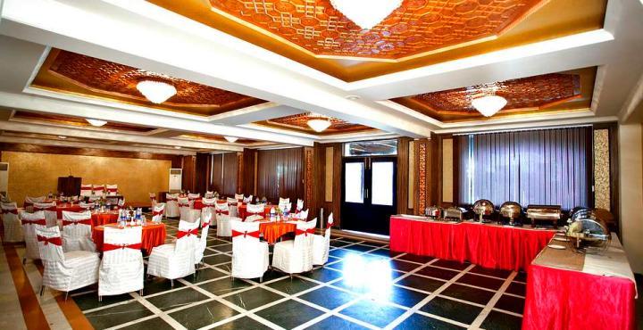 Radisson Srinagar Hotel Eksteriør billede