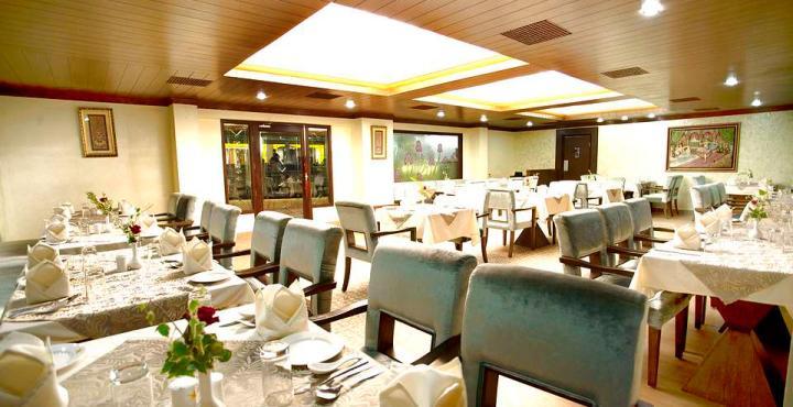 Radisson Srinagar Hotel Eksteriør billede