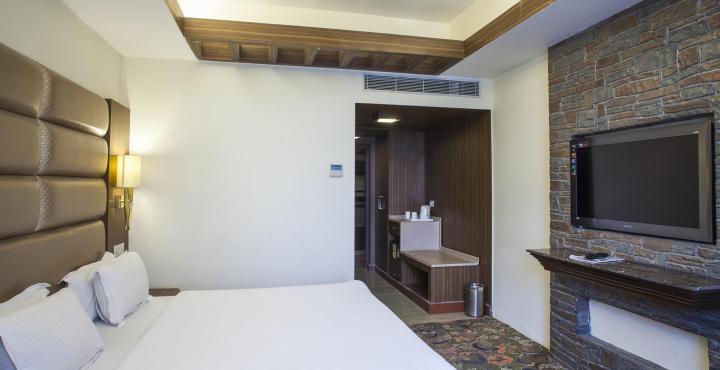 Radisson Srinagar Hotel Eksteriør billede