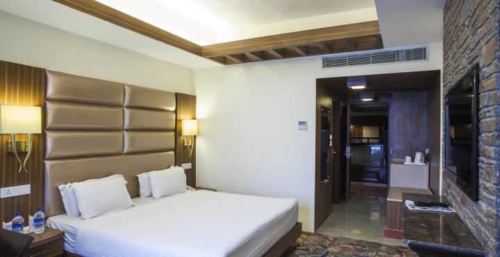 Radisson Srinagar Hotel Eksteriør billede